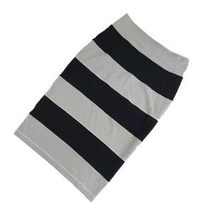 Lululemon Yoga Over High Waist Skirt